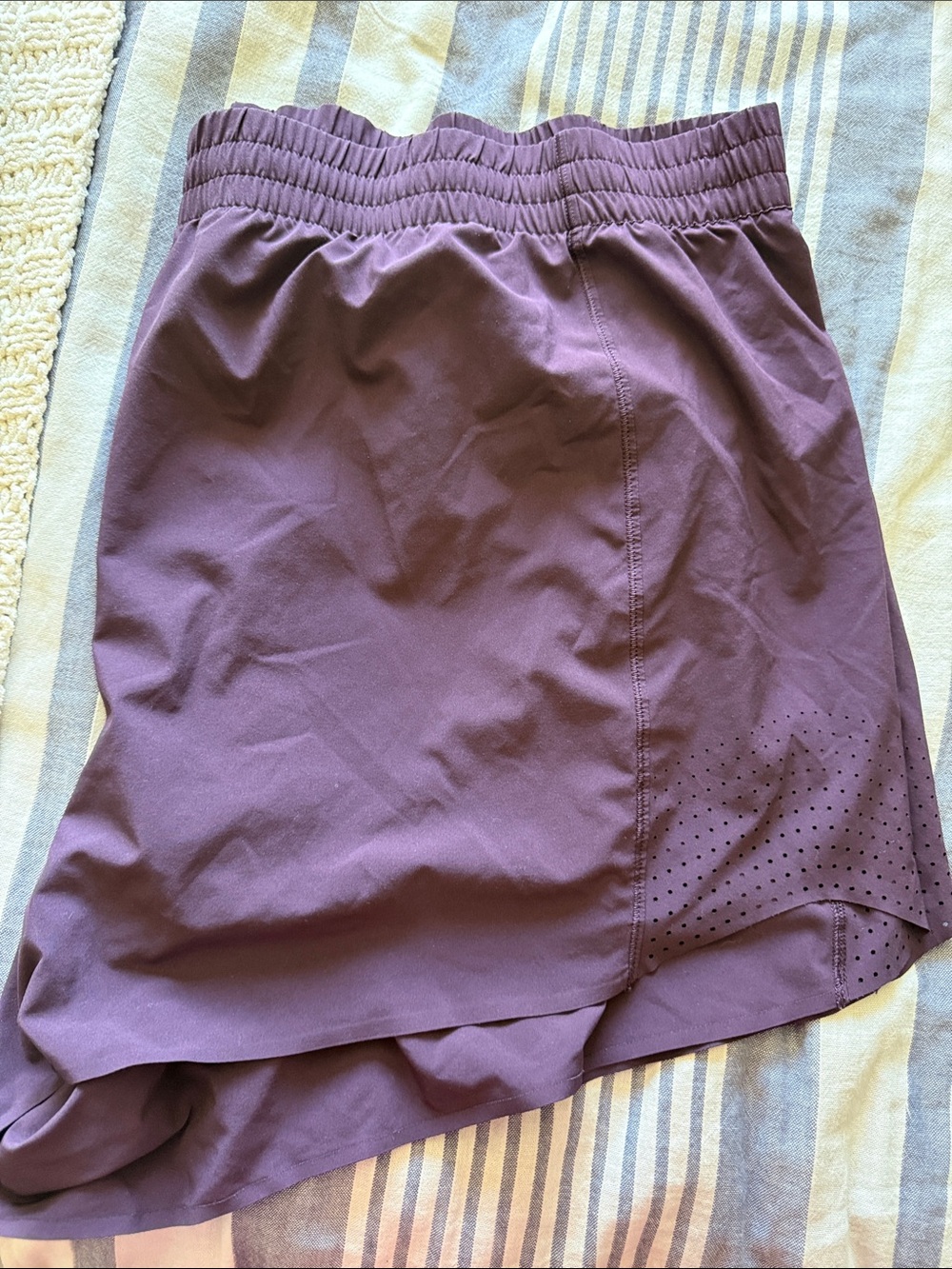 Women's Stretch Athletic Skort in Plum
